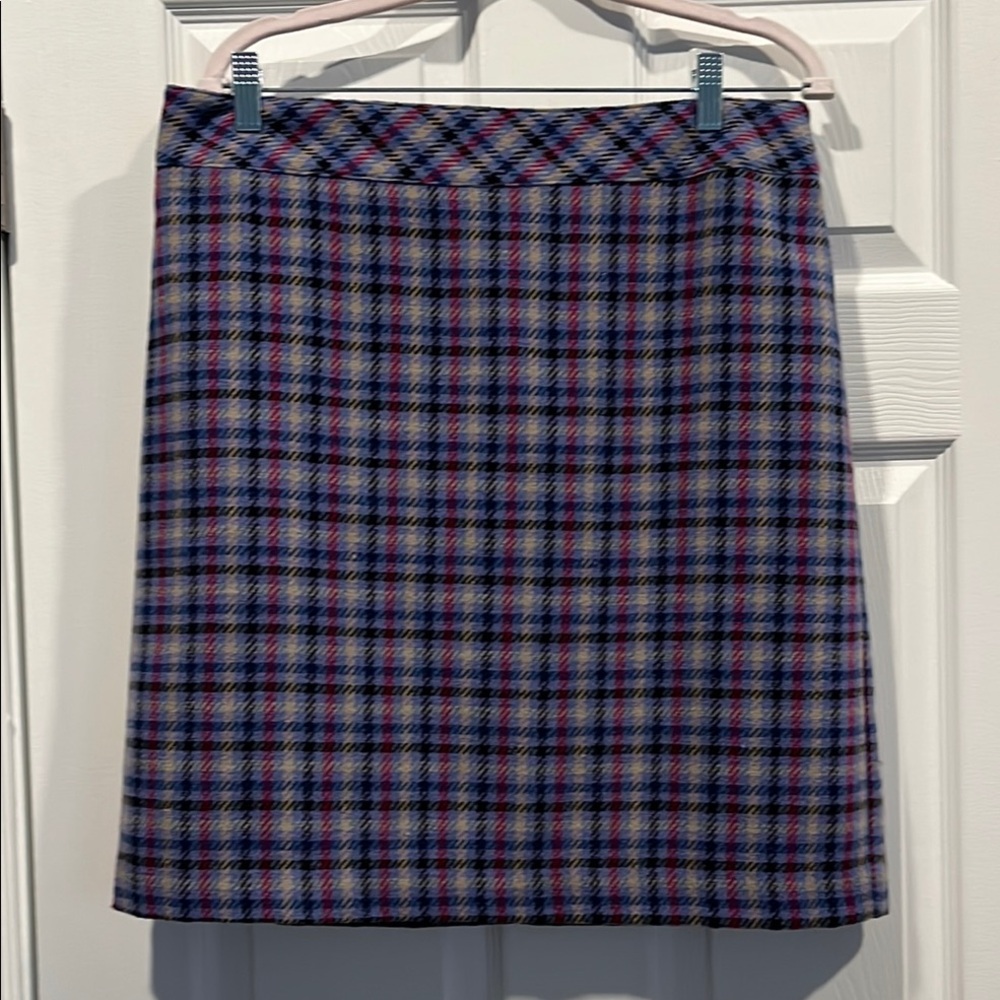 Talbots A-Line Knee-Length Skirt Blue and Pink Casual skirt.